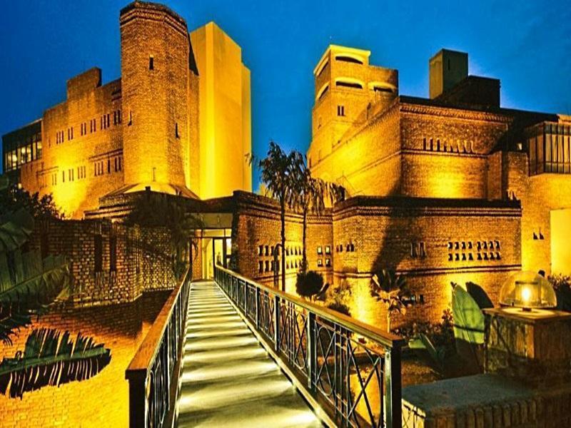 The Ffort Raichak. Hotel Kolkata Bagian luar foto