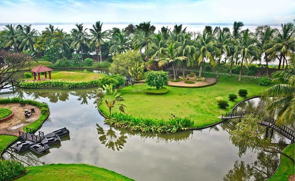 The Ffort Raichak. Hotel Kolkata Bagian luar foto