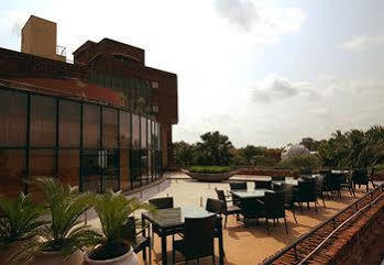 The Ffort Raichak. Hotel Kolkata Bagian luar foto